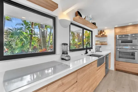 302 Coral Way Fort Lauderdale FL 33301