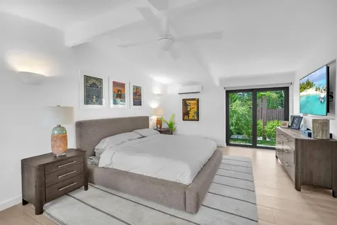302 Coral Way Fort Lauderdale FL 33301