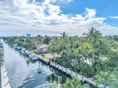 302 Coral Way Fort Lauderdale FL 33301
