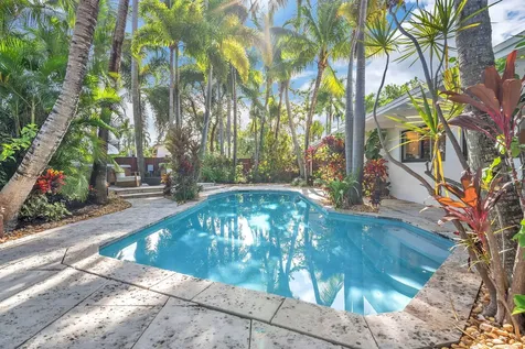 302 Coral Way Fort Lauderdale FL 33301