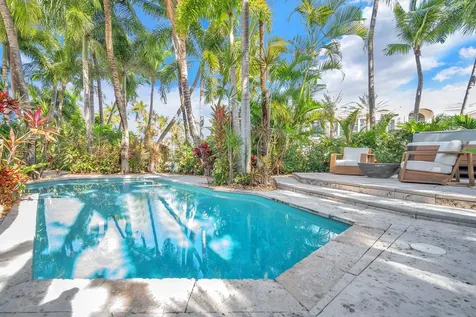 302 Coral Way Fort Lauderdale FL 33301