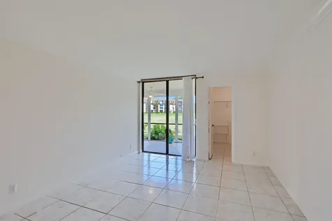 5390 Woodland Lakes Drive Palm Beach Gardens FL 33418