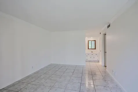 5390 Woodland Lakes Drive Palm Beach Gardens FL 33418