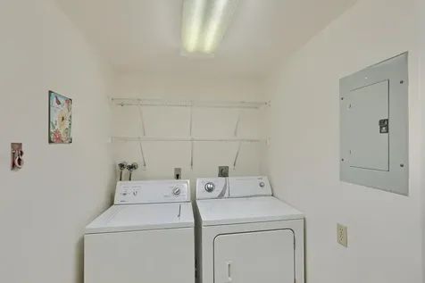 5390 Woodland Lakes Drive Palm Beach Gardens FL 33418