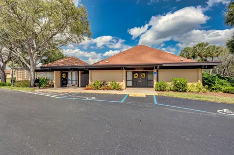 5390 Woodland Lakes Drive Palm Beach Gardens FL 33418