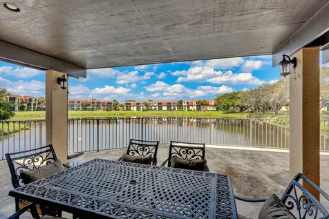 5390 Woodland Lakes Drive Palm Beach Gardens FL 33418