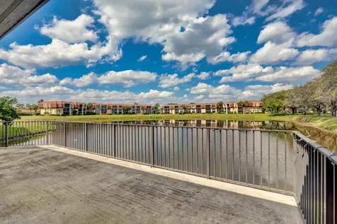 5390 Woodland Lakes Drive Palm Beach Gardens FL 33418