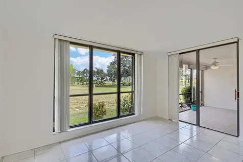 5390 Woodland Lakes Drive Palm Beach Gardens FL 33418