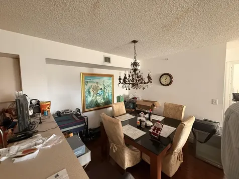 520 Sw 111th Avenue Pembroke Pines FL 33025