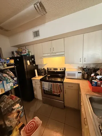 520 Sw 111th Avenue Pembroke Pines FL 33025