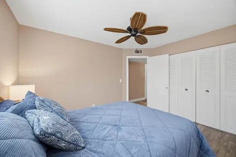 2929 Se Ocean Boulevard Stuart FL 34996