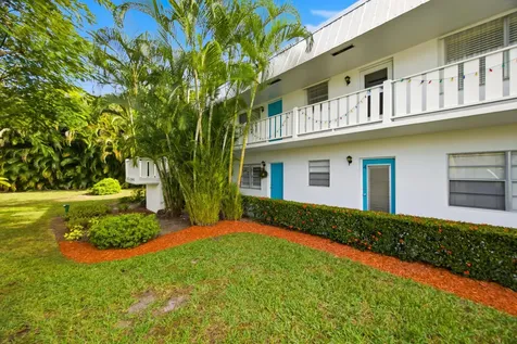 2929 Se Ocean Boulevard Stuart FL 34996