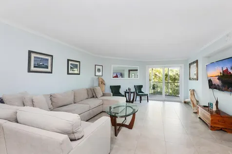 961 S Ocean Drive Deerfield Beach FL 33441