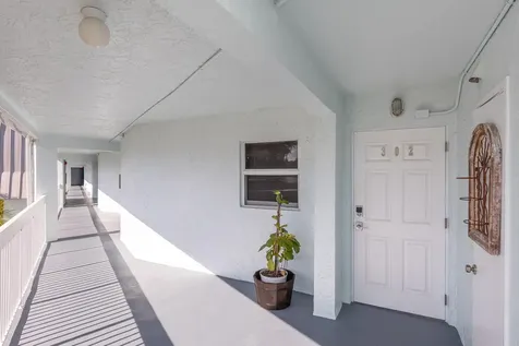 961 S Ocean Drive Deerfield Beach FL 33441