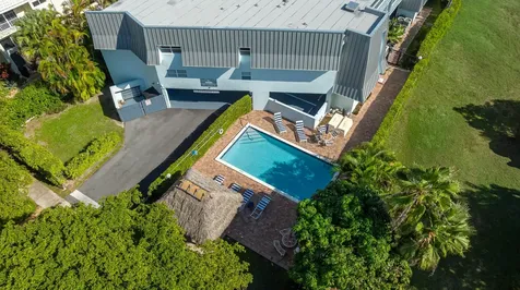 961 S Ocean Drive Deerfield Beach FL 33441