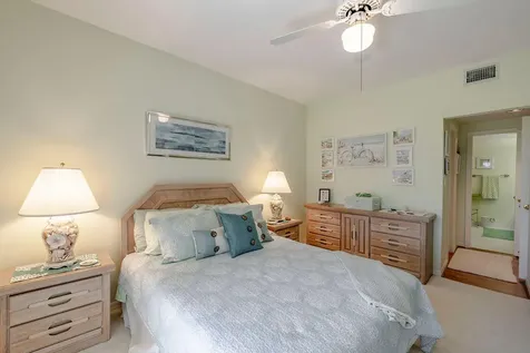 5520 E Harbor Village Drive Vero Beach FL 32967