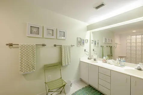 5520 E Harbor Village Drive Vero Beach FL 32967