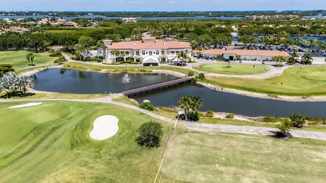 5520 E Harbor Village Drive Vero Beach FL 32967