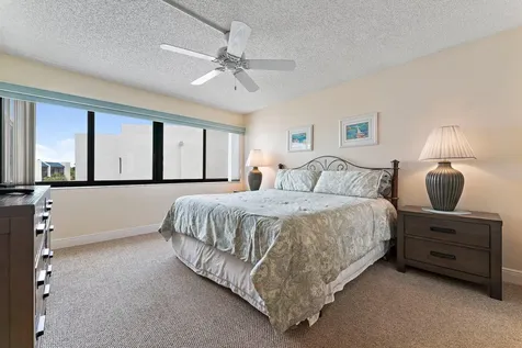 1605 S Us Highway 1 Jupiter FL 33477