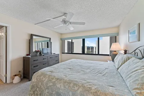 1605 S Us Highway 1 Jupiter FL 33477