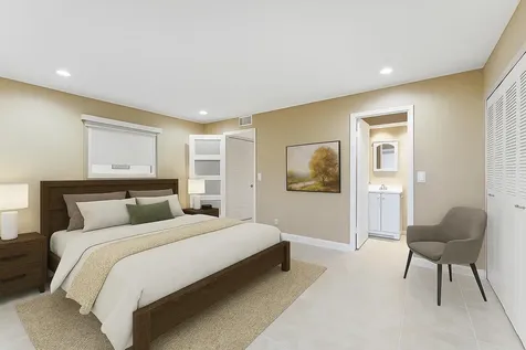 527 Brittany K Delray Beach FL 33446