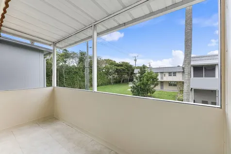 527 Brittany K Delray Beach FL 33446