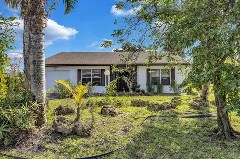 6137 Rainbow Circle Greenacres FL 33463