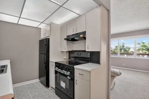 4007 Cornwall A Boca Raton FL 33434