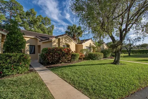 6825 Bridlewood Court Boca Raton FL 33433