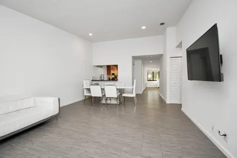 6825 Bridlewood Court Boca Raton FL 33433
