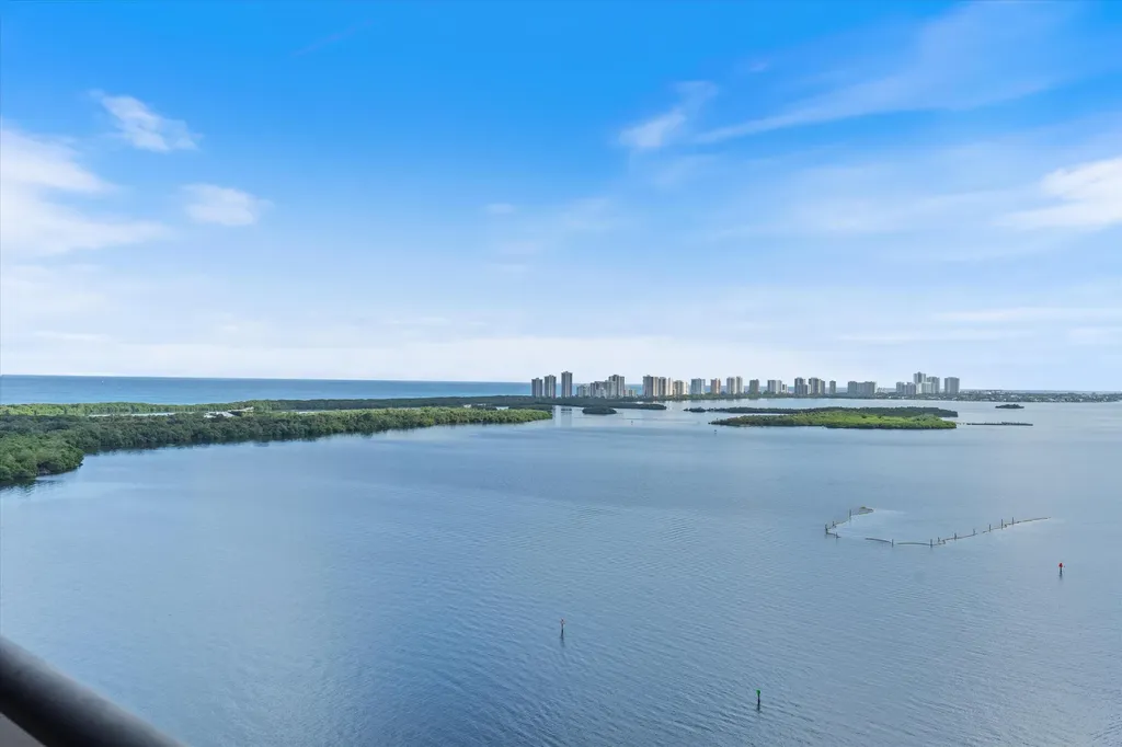 100 Lakeshore Drive North Palm Beach FL 33408