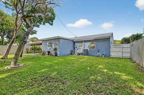 814 44th Street West Palm Beach FL 33407