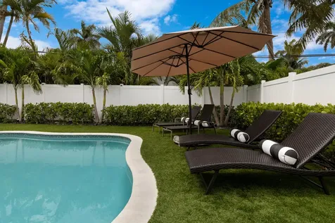 2862 Ne 35th Court Lighthouse Point FL 33064