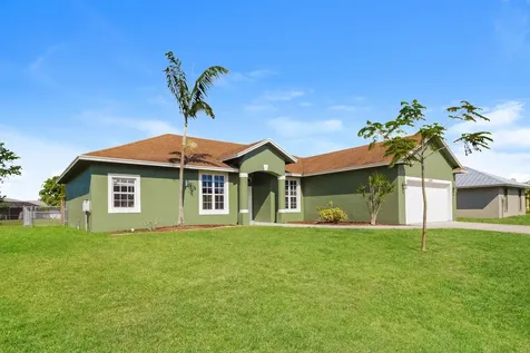 3889 SW Wycoff Street Port Saint Lucie FL 34953