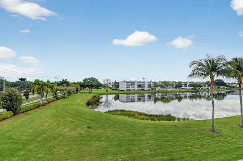 3080 Yarmouth D Boca Raton FL 33434