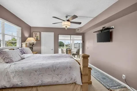 3080 Yarmouth D Boca Raton FL 33434