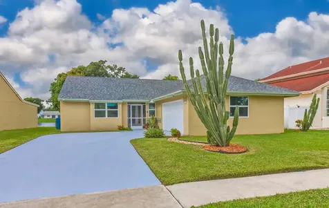 1817 Stonehaven Drive Boynton Beach FL 33436