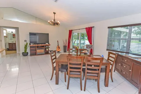 1817 Stonehaven Drive Boynton Beach FL 33436