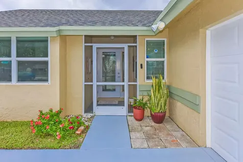 1817 Stonehaven Drive Boynton Beach FL 33436