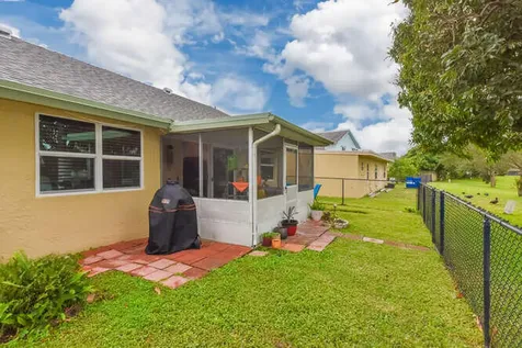 1817 Stonehaven Drive Boynton Beach FL 33436