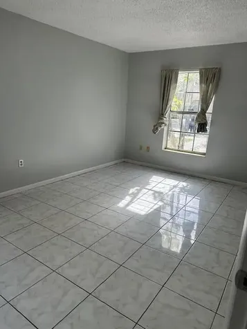 5823 S 37th Court Greenacres FL 33463