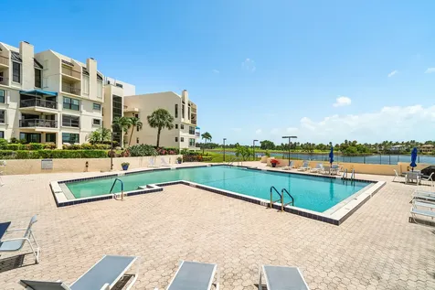 374 Golfview Road North Palm Beach FL 33408