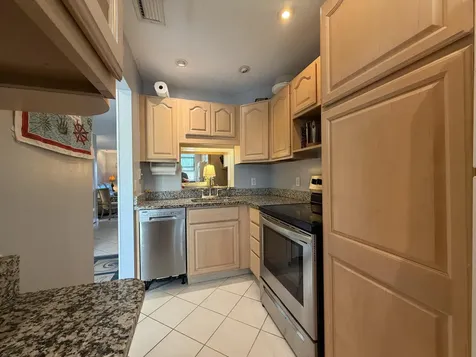 4235 N Highway A1a Hutchinson Island FL 34949