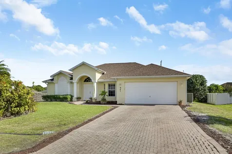 641 Sw Lindsay Street Port Saint Lucie FL 34953