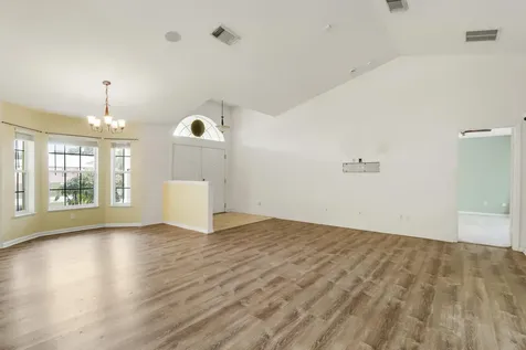 641 Sw Lindsay Street Port Saint Lucie FL 34953