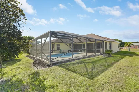 641 Sw Lindsay Street Port Saint Lucie FL 34953