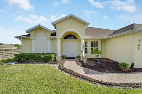 641 Sw Lindsay Street Port Saint Lucie FL 34953
