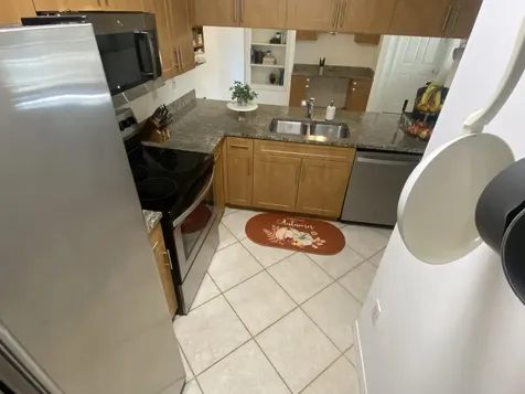 6511 Emerald Dunes Drive West Palm Beach FL 33411