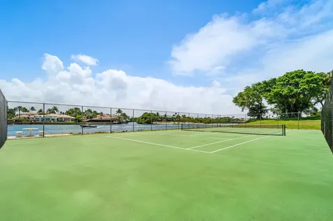 374 Golfview Road North Palm Beach FL 33408