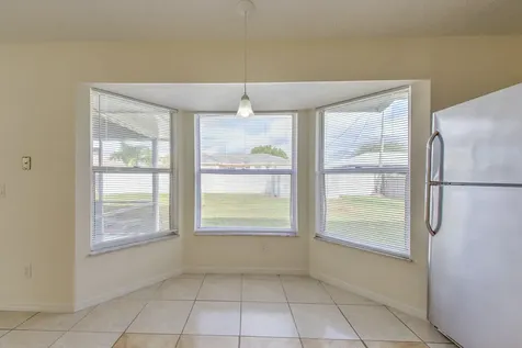 554 Nw Twylite Terrace Port Saint Lucie FL 34983